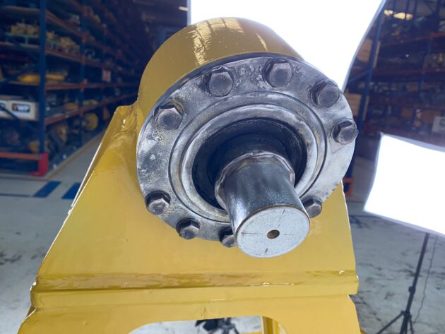 VOLVO  A40D  11119571 - SOPORTE DELANTERO DE CAJA - Imagen 7
