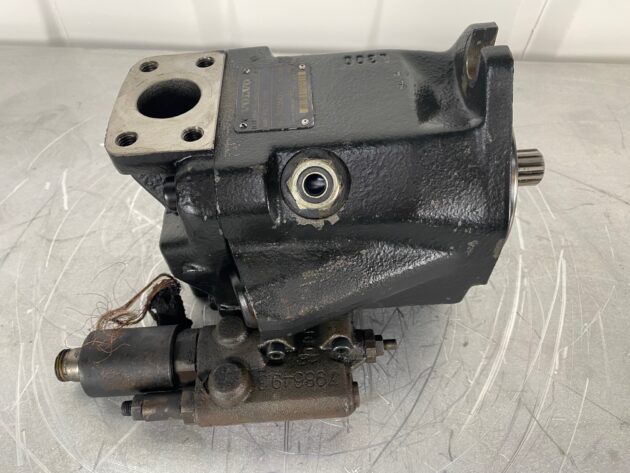VOLVO  A40D  11708991 - BOMBA HIDRÁULICA