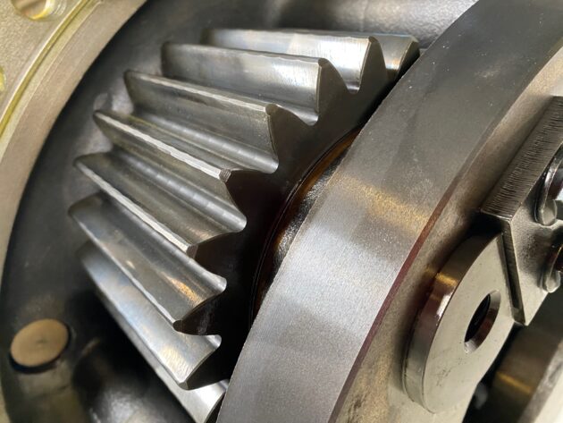 VOLVO  A40D  11103195 - TAPA DE REDUCCIÓN INTERMEDIARIA - Imagen 5