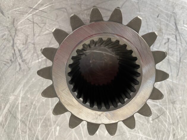 VOLVO  A40D  11103195 - TAPA DE REDUCCIÓN INTERMEDIARIA - Imagen 8