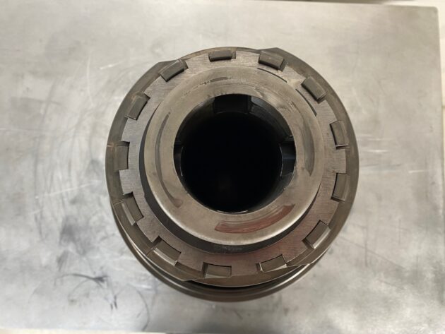 VOLVO A40D - 11035871 - MIDDLE SPINDLE - Image 3
