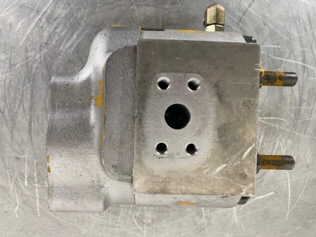 CATERPILLAR  988F-II  191-0917 - MOTOR DE BOMBA DE REFRIGERACIÓN - Imagen 6