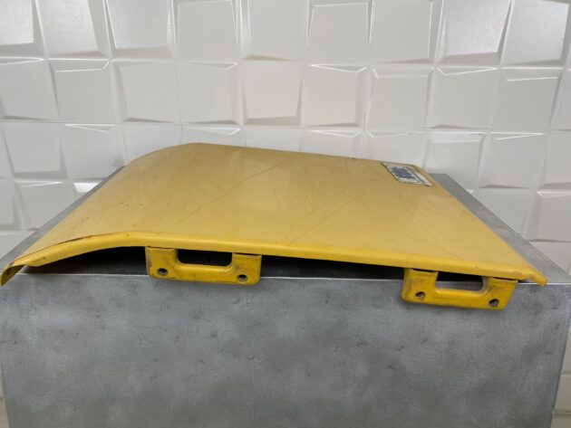 KOMATSU  PC210-8  20Y-54-71144 - PUERTA SITUADA DETRÁS DE CABINA - Imagen 4