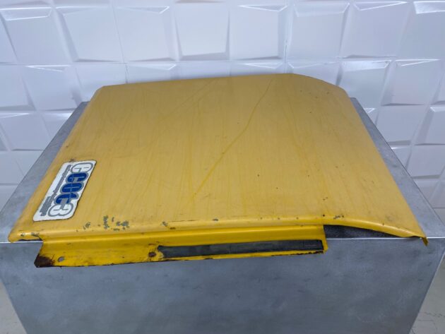 KOMATSU  PC210-8  20Y-54-71144 - PUERTA SITUADA DETRÁS DE CABINA
