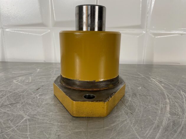 CATERPILLAR 365BL - 200-3313 - COUPLING THE FAN MOTOR TO THE FAN ADAPTER - Image 3