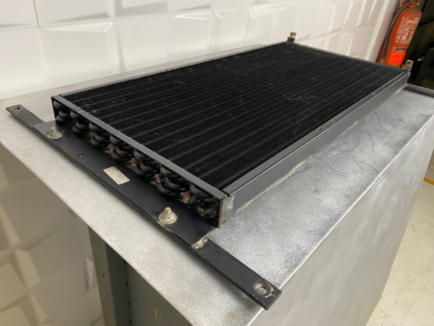 LIEBHERR R942HDSL LITRONIC -  - RADIATOR FOR A/C - Image 3