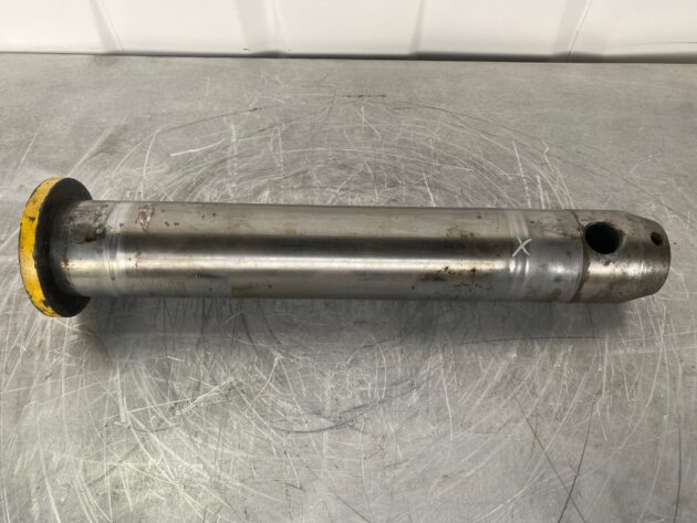 KOMATSU PC210-8 -  - BUCKET CONNECTING ROD PIN