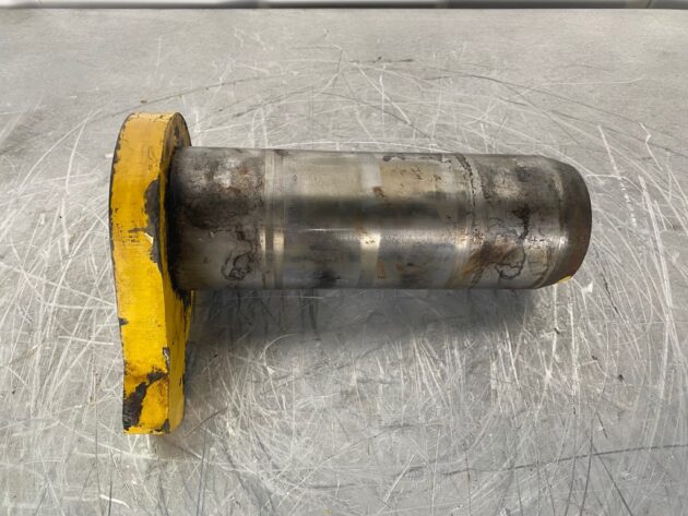 KOMATSU PC210-8 -  - BUCKET CYLINDER PIN