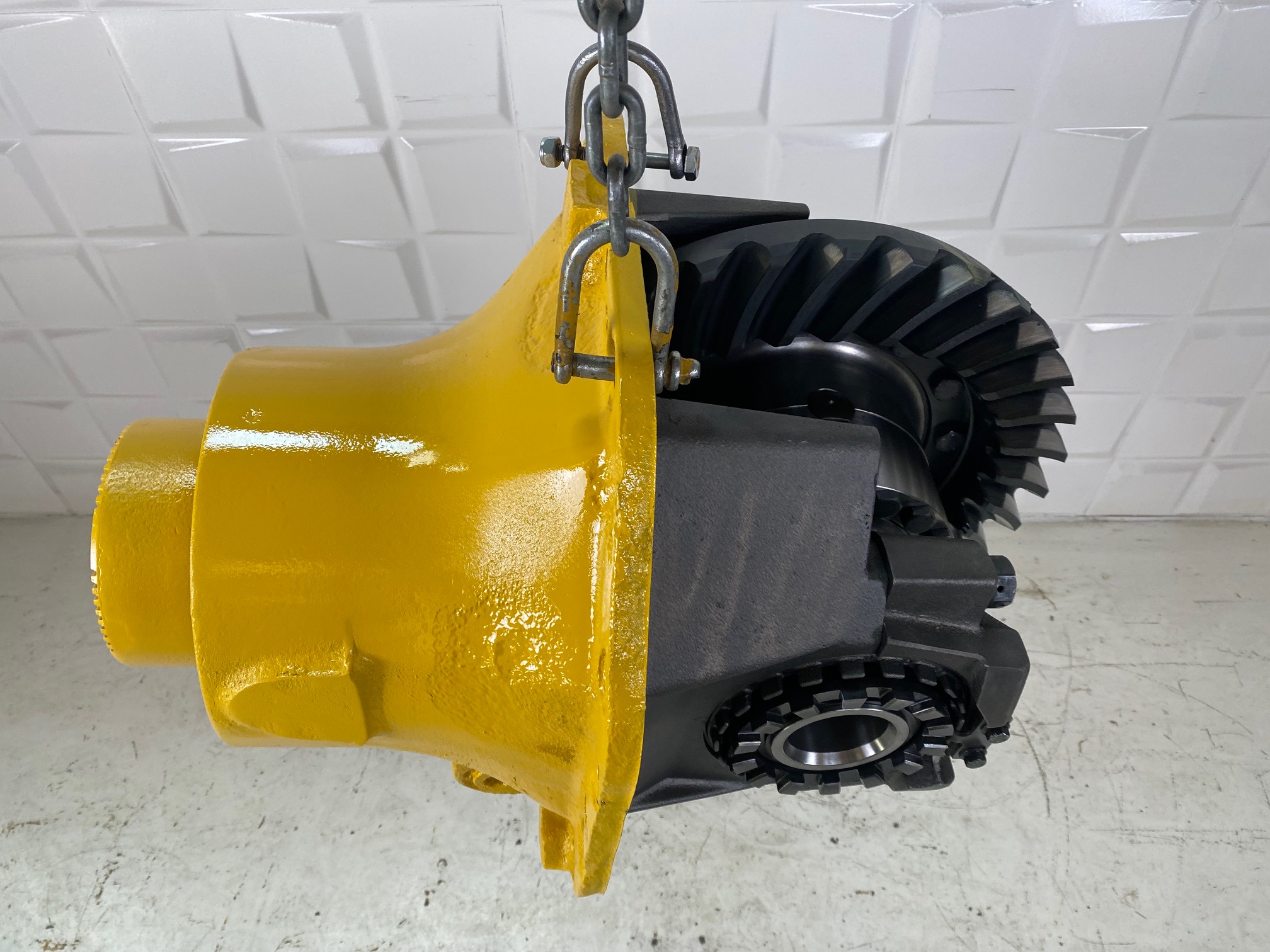 VOLVO L120E 11168089 - DIFERENCIAL DELANTERO - Imagen 2