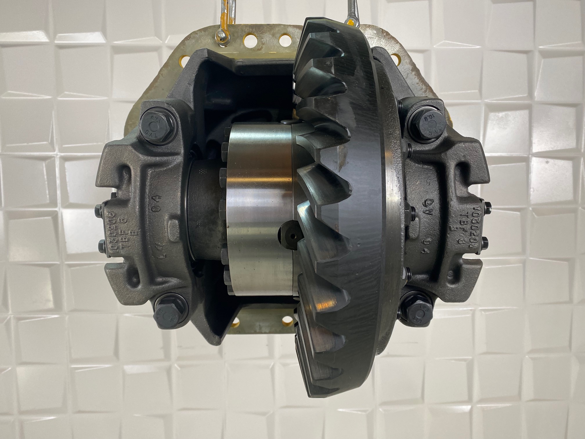 VOLVO L120E 11168089 - DIFERENCIAL DELANTERO - Imagen 3