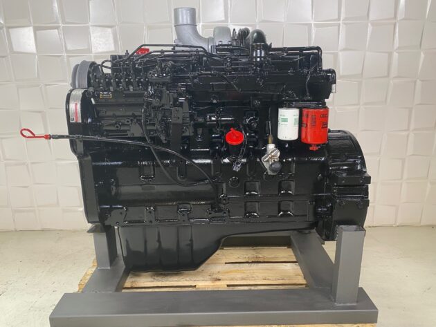 FURUKAWA  355   - MOTOR TÉRMICO CUMMINS 6CT8.3-C - Imagen 2