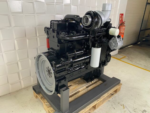 FURUKAWA  355   - MOTOR TÉRMICO CUMMINS 6CT8.3-C - Imagen 7