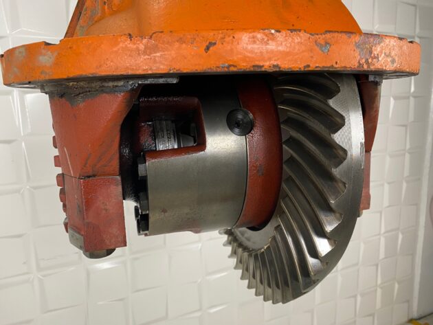 FIAT HITACHI  FR220-2   - DIFERENCIAL DELANTERO - Imagen 7
