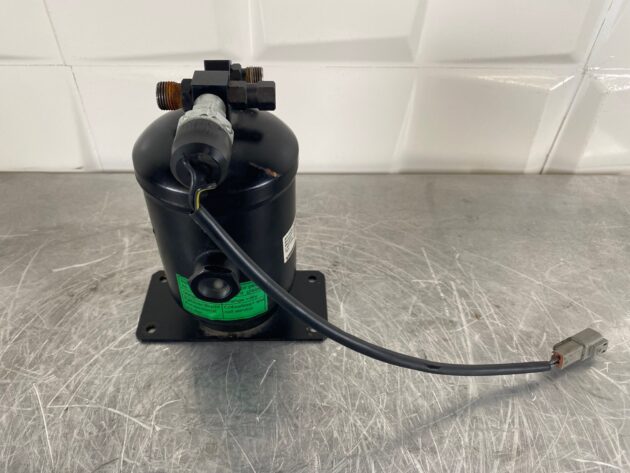 LIEBHERR R934CHDSL LITRONIC - 10292660 - AIR CONDITIONING GAS TANK