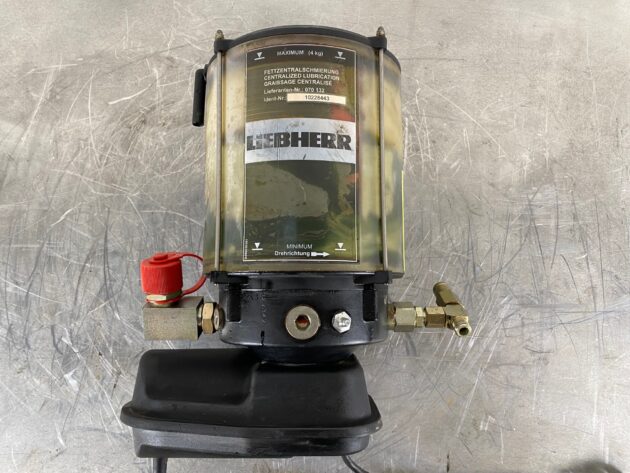 LIEBHERR  R934CHDSL LITRONIC  10228443 - CENTRALITA DE ENGRASE
