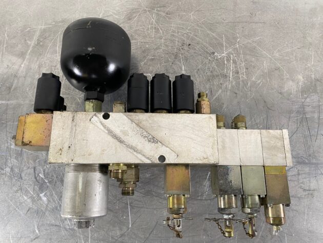 LIEBHERR  R934CHDSL LITRONIC  10067534 - ELECTRODISTRIBUIDOR - Imagen 8