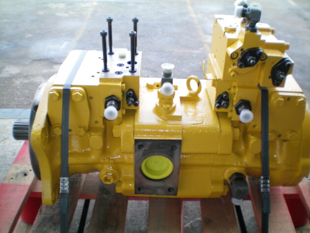 KOMATSU PC750SE-6K - 21N-38-11130 (*) - MAIN HYDRAULIC PUMP