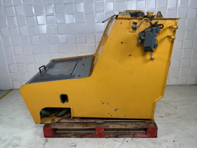 LIEBHERR R934CHDSL LITRONIC - 10068205 - TANK FUEL - Image 6
