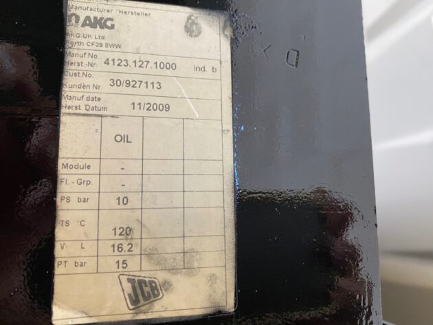 JCB  JS330  30/927113 - RADIADOR DE ACEITE - Imagen 9