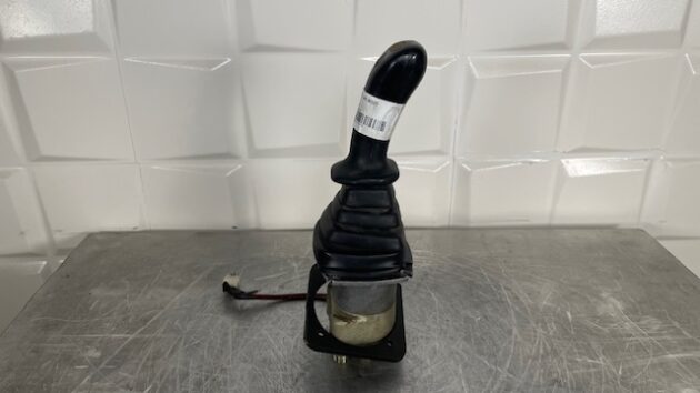 CATERPILLAR  M320  111-2029 - JOYSTICK - Imagen 7