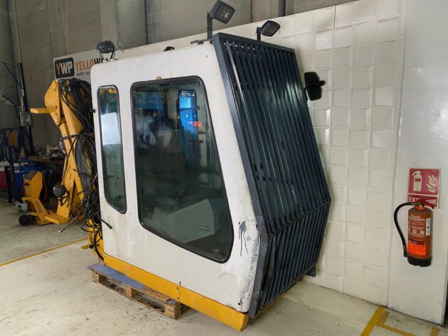 LIEBHERR  A904 IND.  7022480 - CABINA - Imagen 4