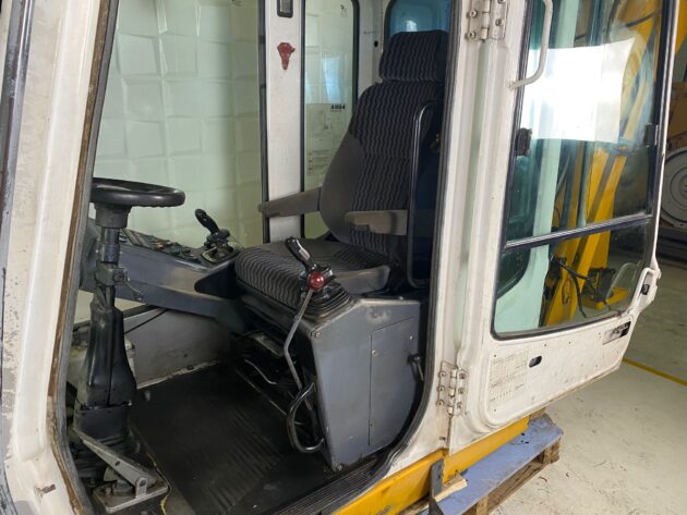 LIEBHERR  A904 IND.  7022480 - CABINA - Imagen 8