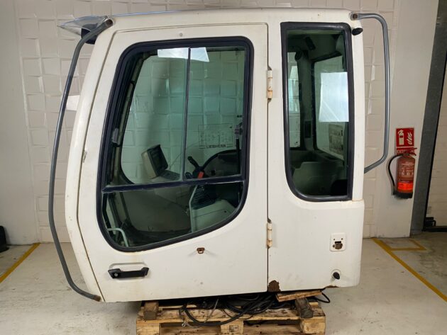 LIEBHERR  R934CHDSL LITRONIC  10228302 - CABINA