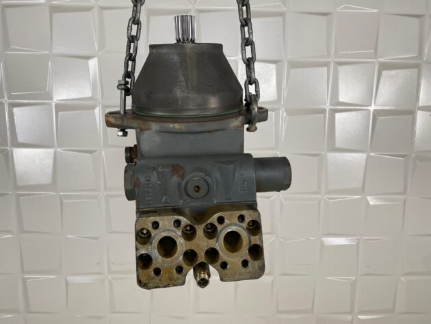 LIEBHERR  R934CHDSL LITRONIC  9073887 - MOTOR DE TRANSLACIÓN FMV100 - Imagen 3