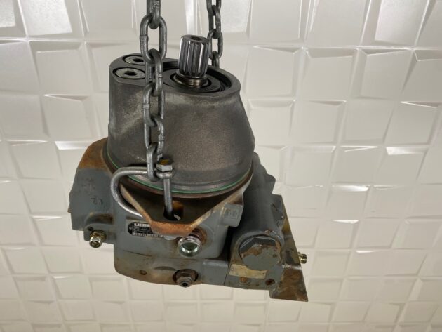 LIEBHERR  R934CHDSL LITRONIC  9073887 - MOTOR DE TRANSLACIÓN FMV100