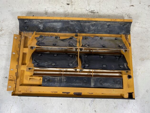 LIEBHERR  R934CHDSL LITRONIC  10061518 - PUERTA TRASERA IZQUIERDA - Imagen 7