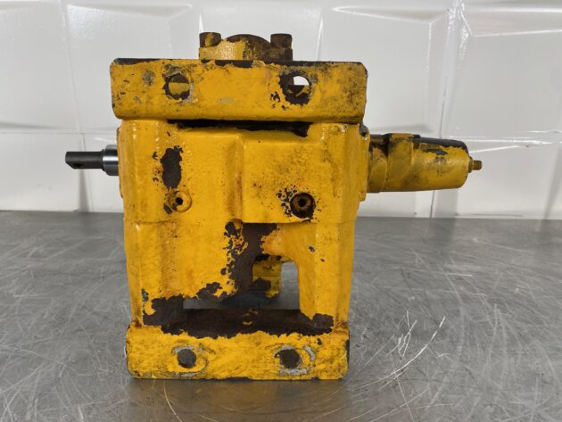 VOLVO  A30C  11063348 - DISTRIBUIDOR PRINCIPAL - Imagen 7