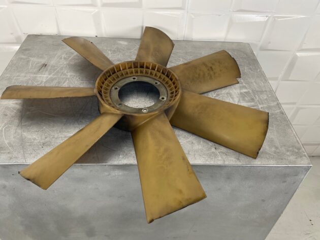LIEBHERR  A904 IND.  5700297 - ASPAS DEL VENTILADOR