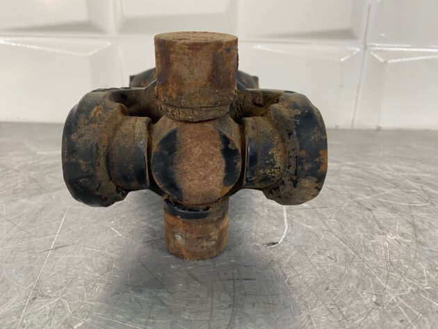 CATERPILLAR 930G - 204-3540 - REAR DRIVE SHAFT - Image 3