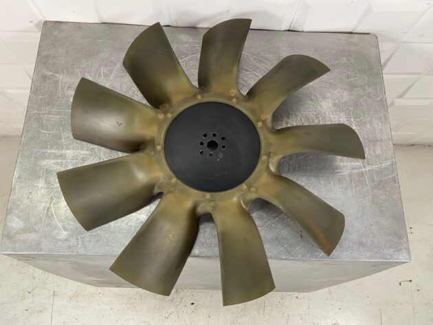 CATERPILLAR  930G  185-1046 - ASPAS DEL VENTILADOR - Imagen 2
