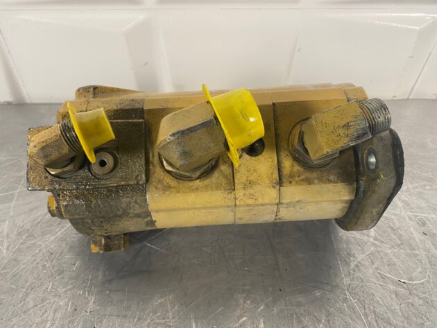CATERPILLAR 771D - 154-3023 - AUXILIARY STEERING PUMP