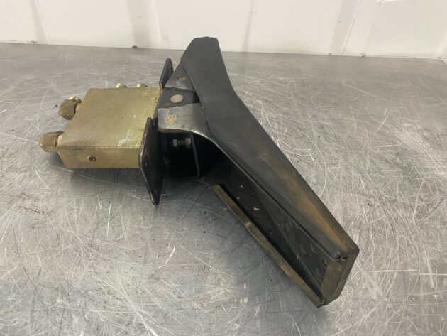 CATERPILLAR M320 - 112-5704 - IMPLEMENT PEDAL - Image 3