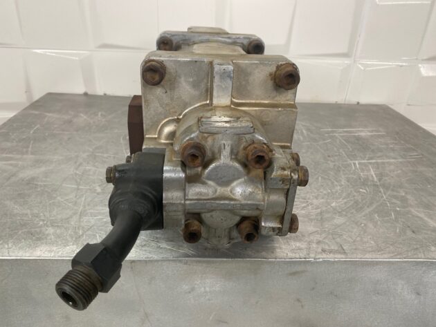 KOMATSU WA380-5H - 705-55-33080 - MAIN HYDRAULIC PUMP - Image 5