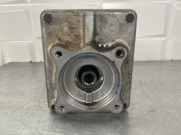 KOMATSU WA380-5H - 705-51-31160 - STEERING PUMP - Image 5