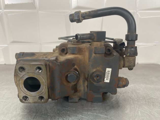 KOMATSU WA380-5H - 708-1S-00230 - FAN PUMP - Image 3