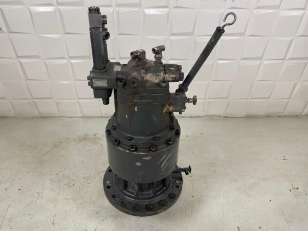VOLVO  EC460BLC  14504280 - MOTOR DE GIRO M2X120B-CHB