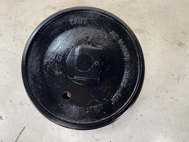JCB JS330 - JSA0131 - GUIDE WHEEL - Image 3