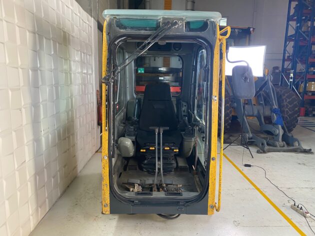 VOLVO EC460BLC - 14518250 - CABIN - Image 4