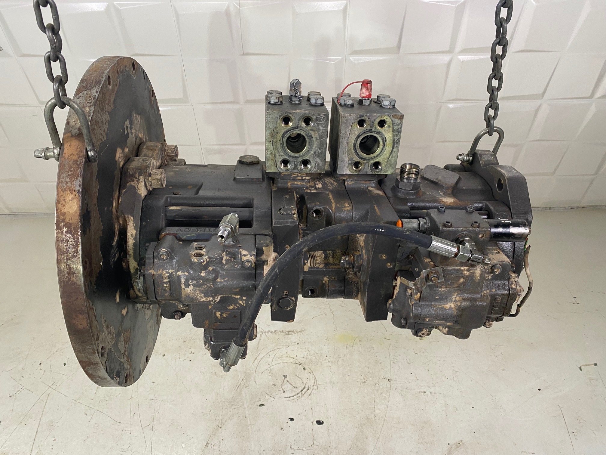 VOLVO EC460BLC 14508164 - BOMBA HIDRÁULICA PRINCIPAL TBP180DTH