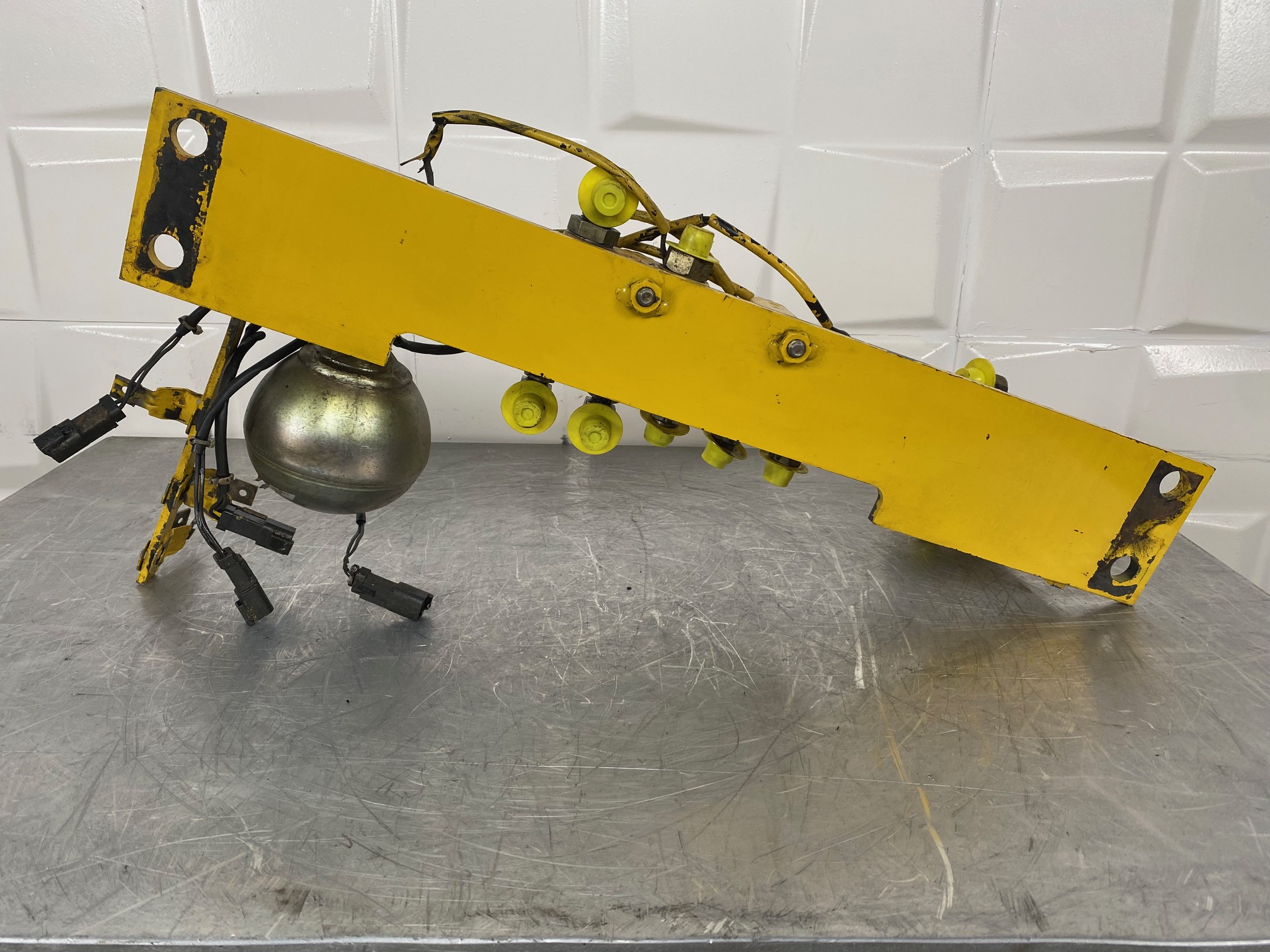 KOMATSU PC600-7 209-60-77240 / 209-60-77230 - DISTRIBUIDOR ELÉCTRICO - Imagen 7