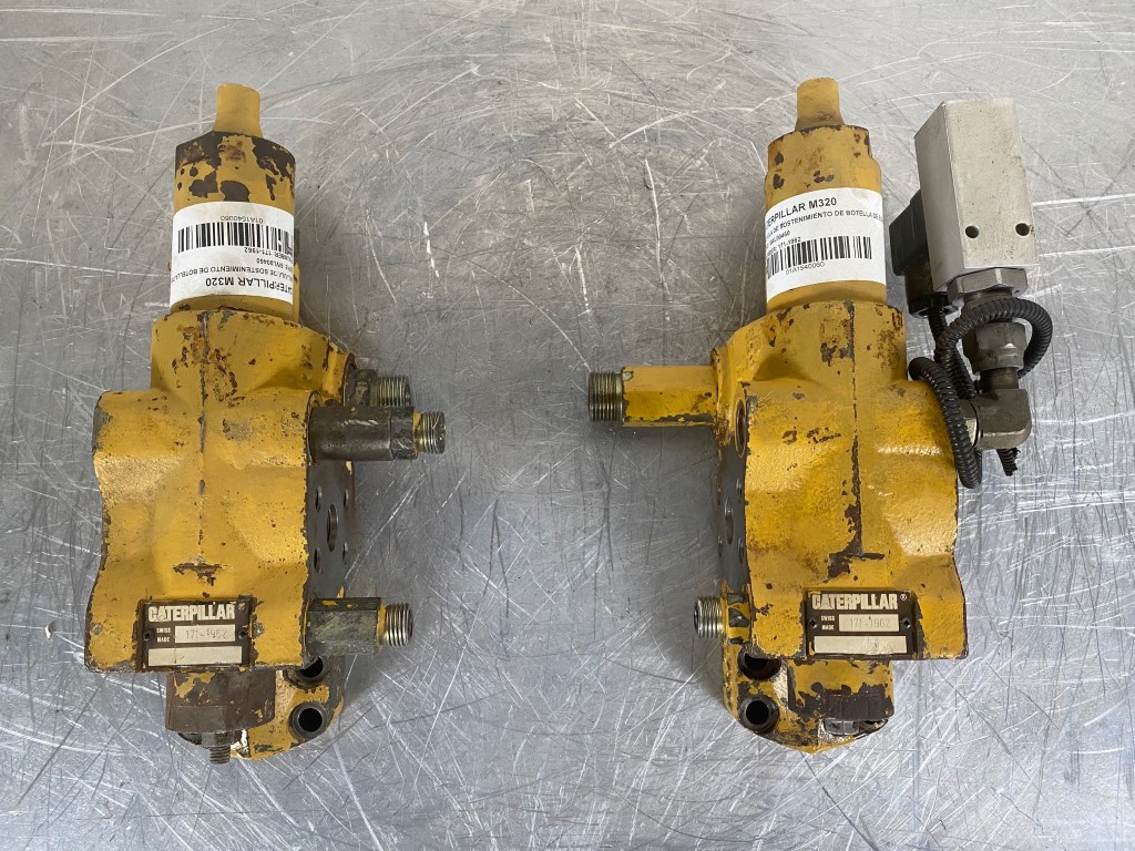 CATERPILLAR M320 171-1962 - VÁLVULA DE SOSTENIMIENTO DE BOTELLA DE ELEVACIÓN PLUMA - Imagen 6