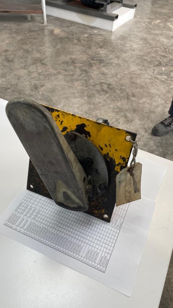 VOLVO 4400 11000246 - CONJUNTO PEDAL DE FRENO CON VÁLVULA - Imagen 3