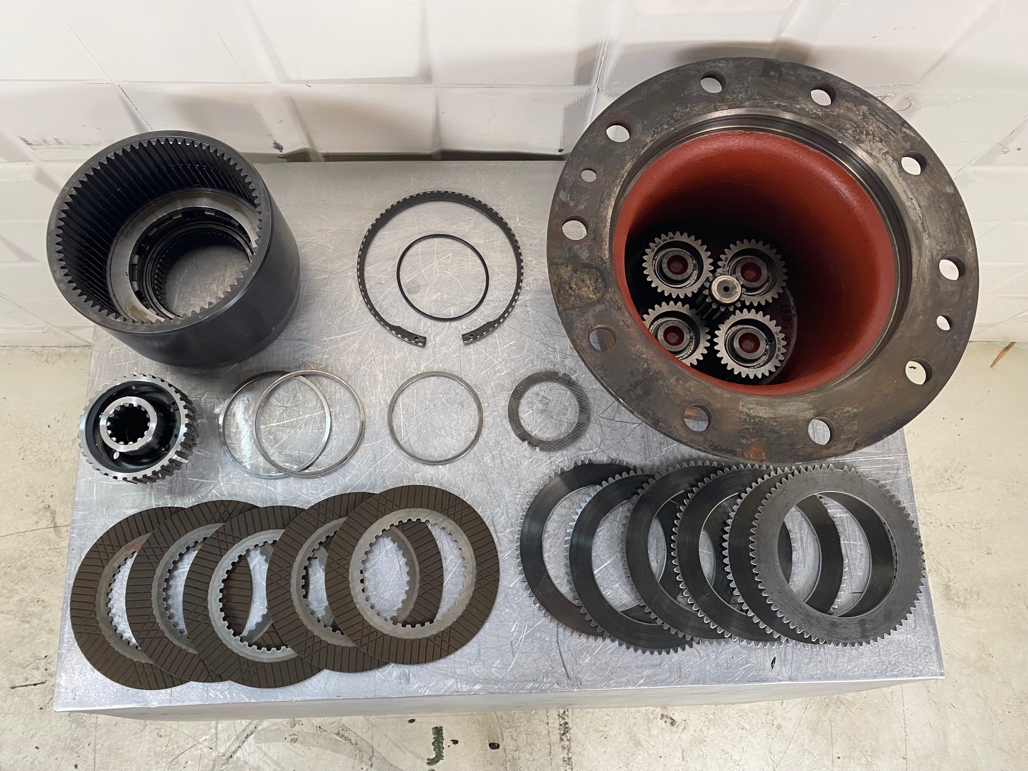 CATERPILLAR M318 - 121-7628 - REDUCTION HUB REAR - Image 3