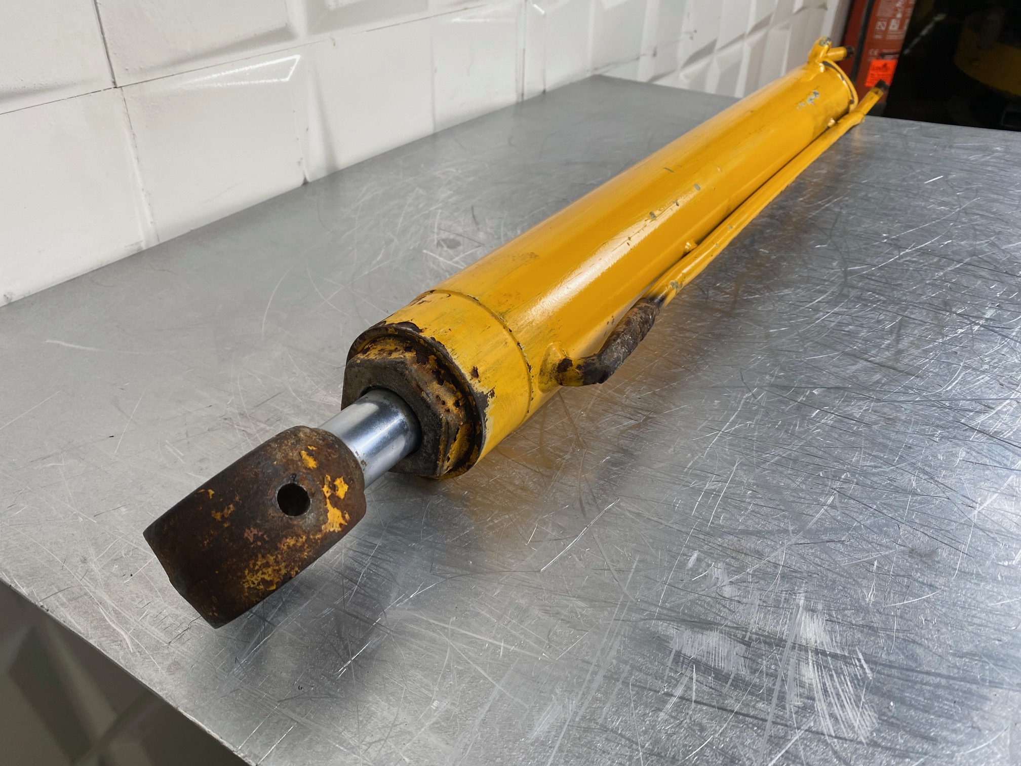 JCB 1CX 332/R9609 - 553/60006 - 553/60129 - BOTELLA DE PATA ESTABILIZADORA - Imagen 4