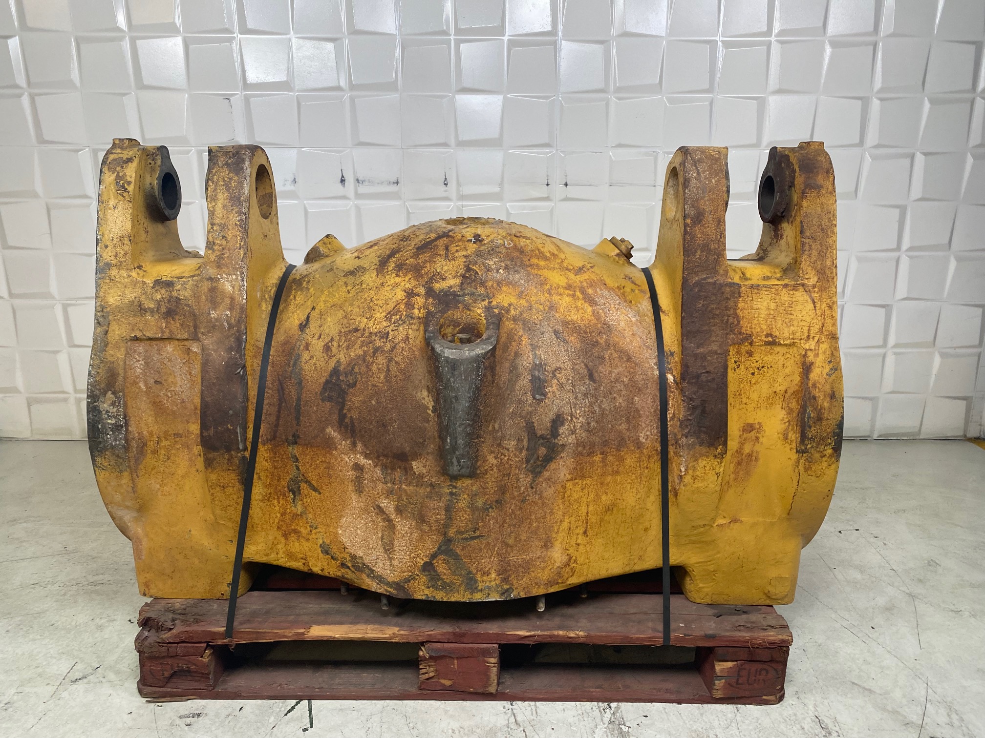 CATERPILLAR 773D - 2G-0627 - DIFFERENTIAL CENTER HOUSING - Image 2