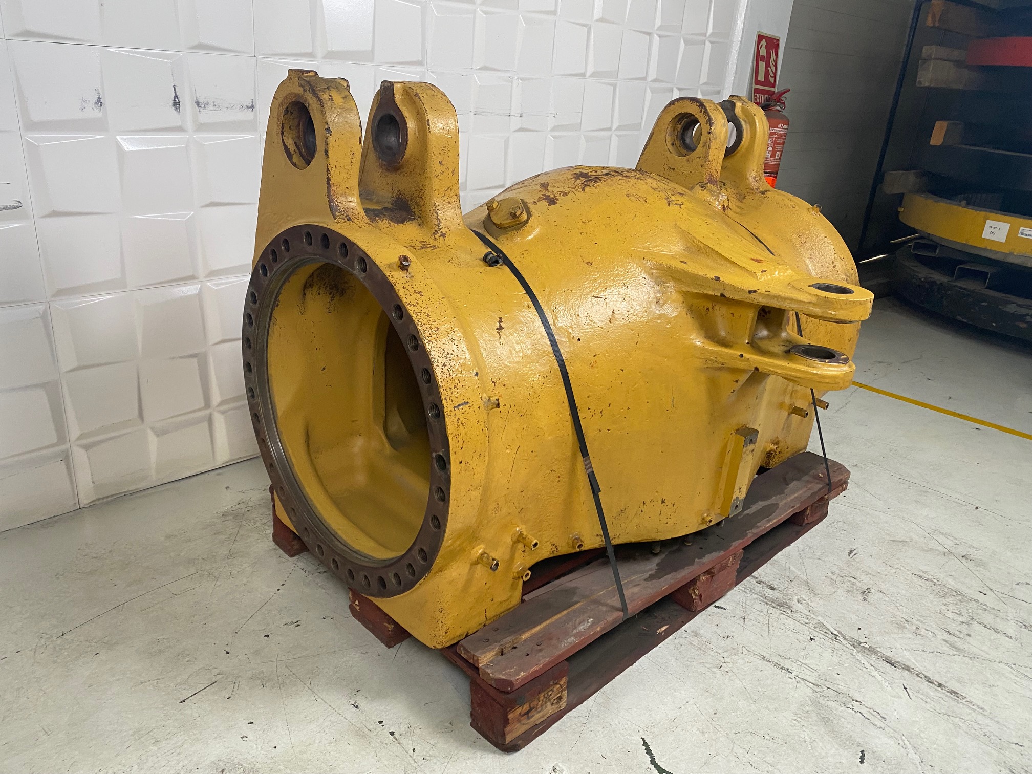 CATERPILLAR 773D - 2G-0627 - DIFFERENTIAL CENTER HOUSING - Image 5
